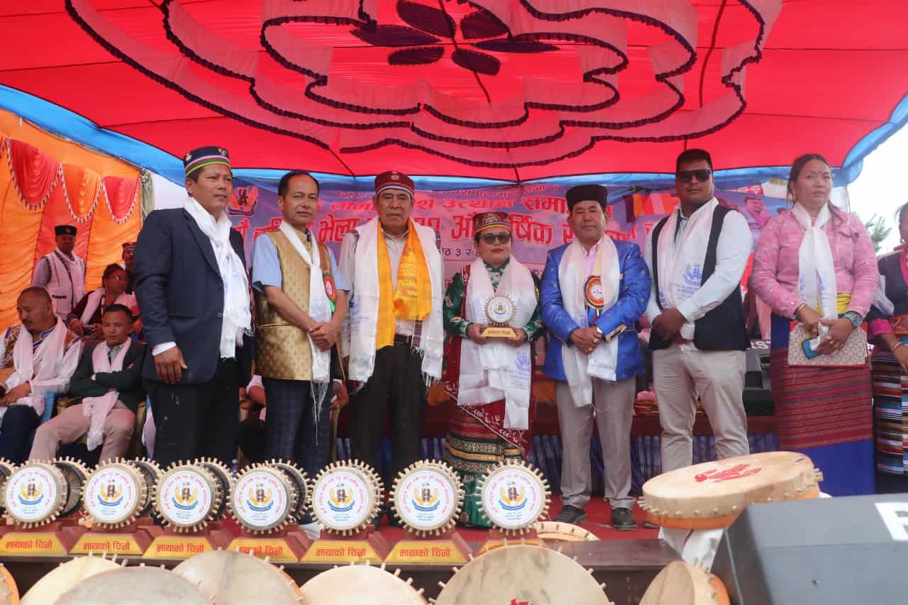 संसारभरीका गोले धुस्कोटमा ,गोले बंशको नवौं राष्ट्रिय भेला सम्पन्न